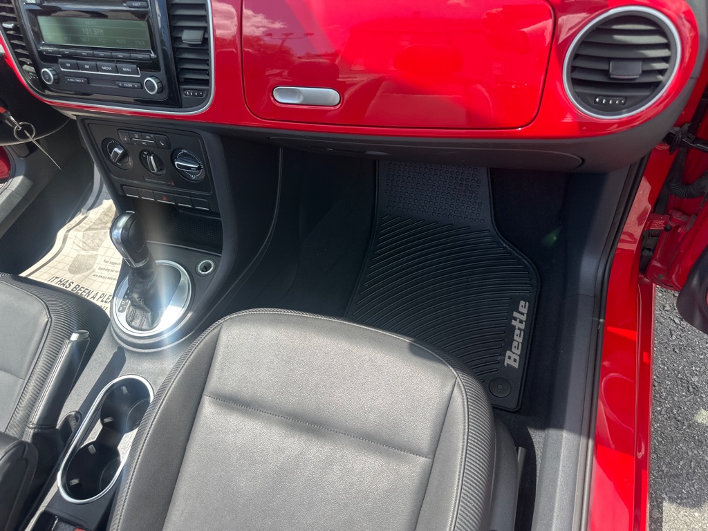 Photo 27 of this VOLKSWAGEN BEETLE CONV