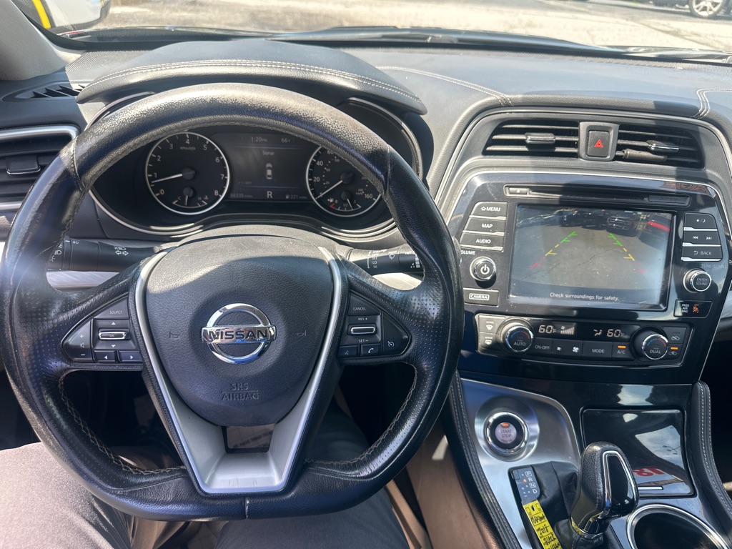 Photo 59 of this NISSAN MAXIMA SV