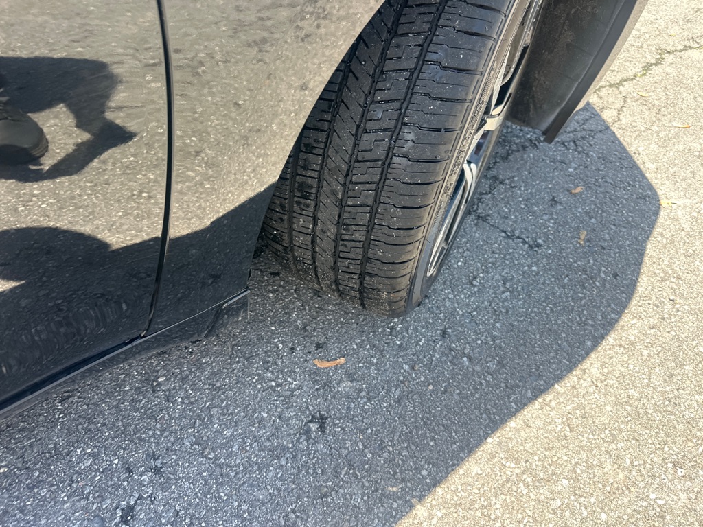 Photo 67 of this NISSAN MAXIMA SV