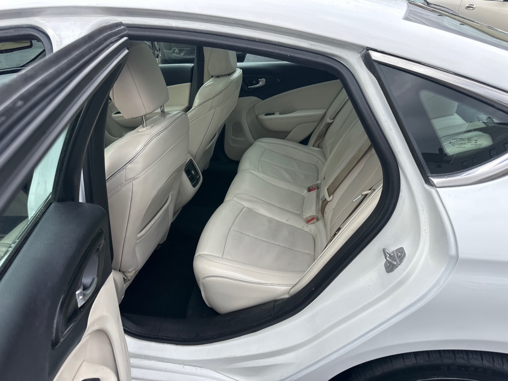 Photo 9 of this CHRYSLER 200C  AWD
