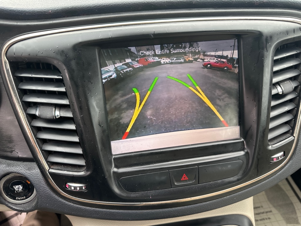 Photo 32 of this CHRYSLER 200C  AWD