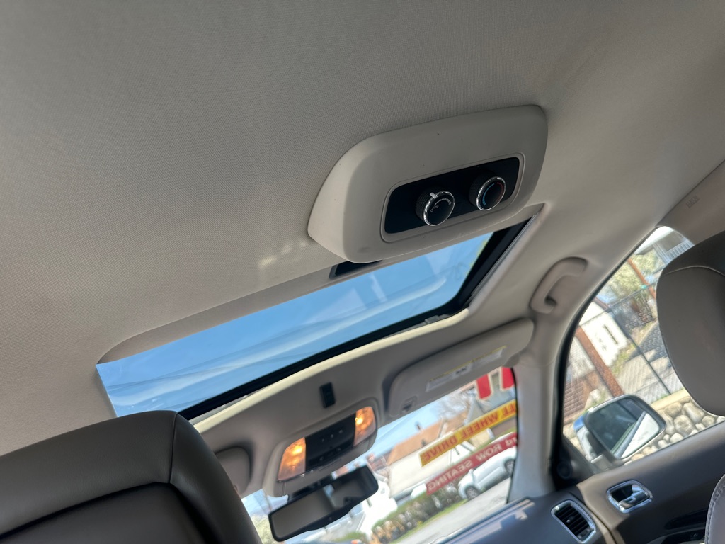 Photo 34 of this DODGE DURANGO