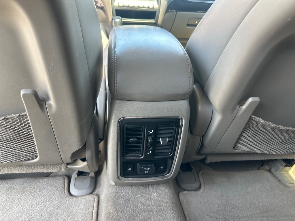 Photo 31 of this DODGE DURANGO