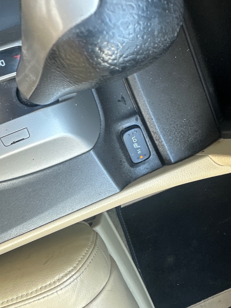 Photo 42 of this HONDA ACCORD EXL