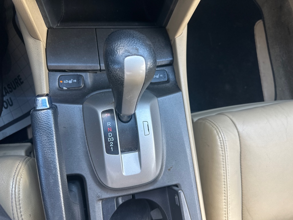 Photo 40 of this HONDA ACCORD EXL
