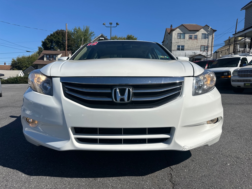 Photo 8 of this HONDA ACCORD EXL
