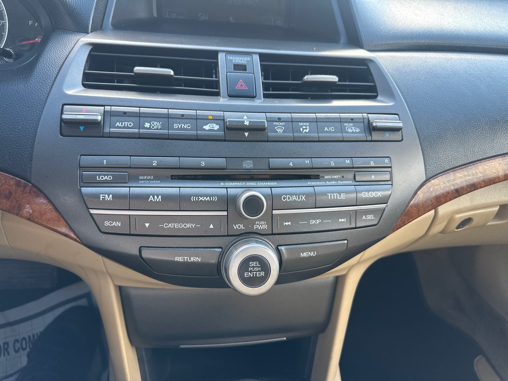 Photo 39 of this HONDA ACCORD EXL