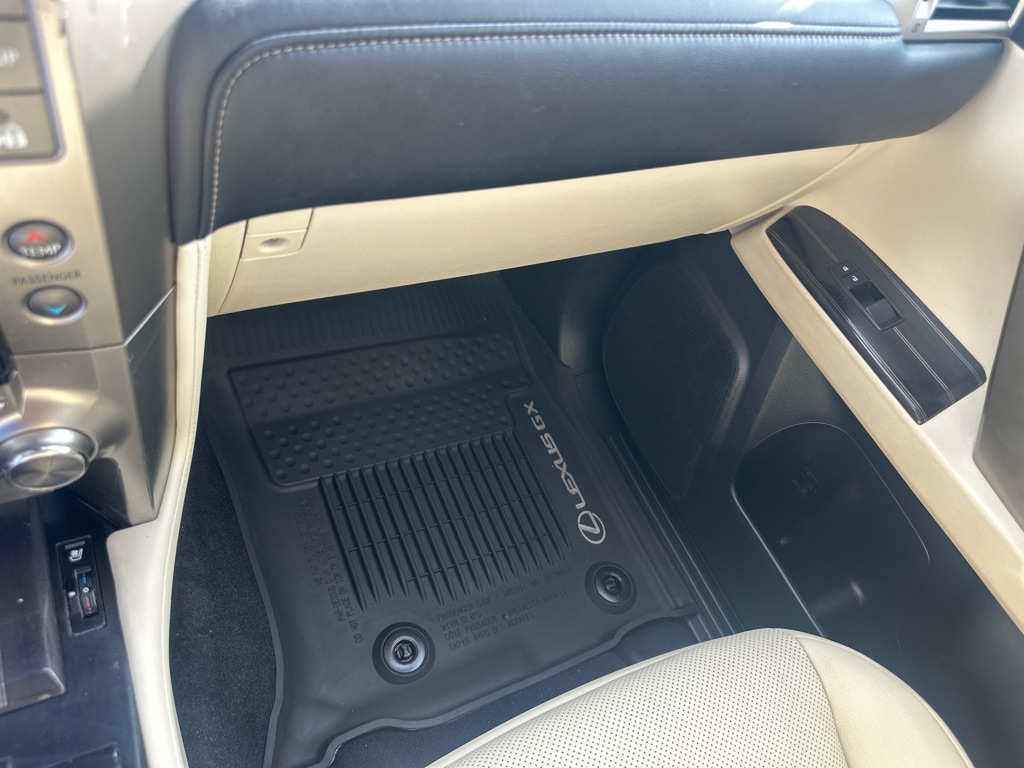 Photo 63 of this LEXUS GX 460