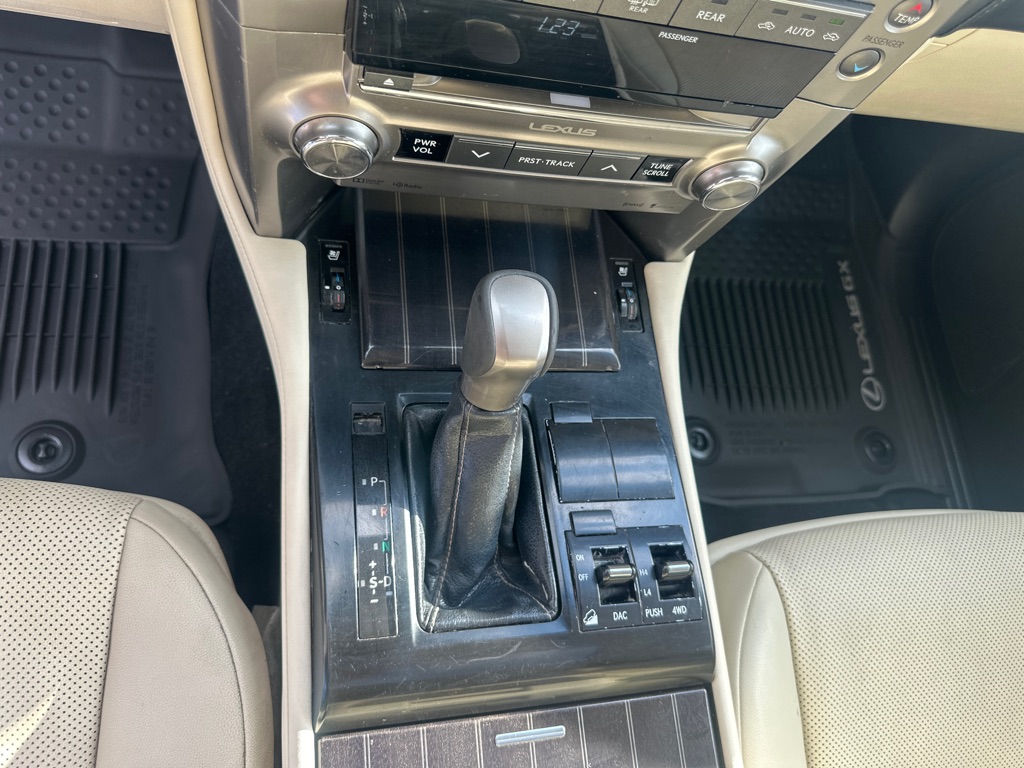 Photo 54 of this LEXUS GX 460