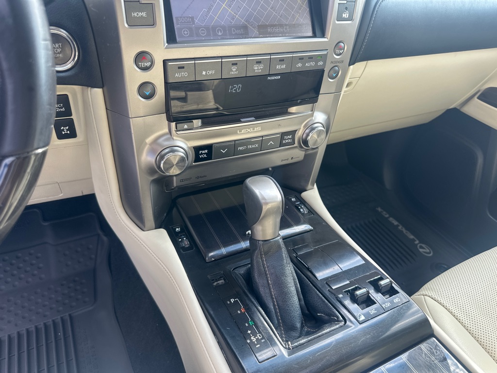 Photo 28 of this LEXUS GX 460