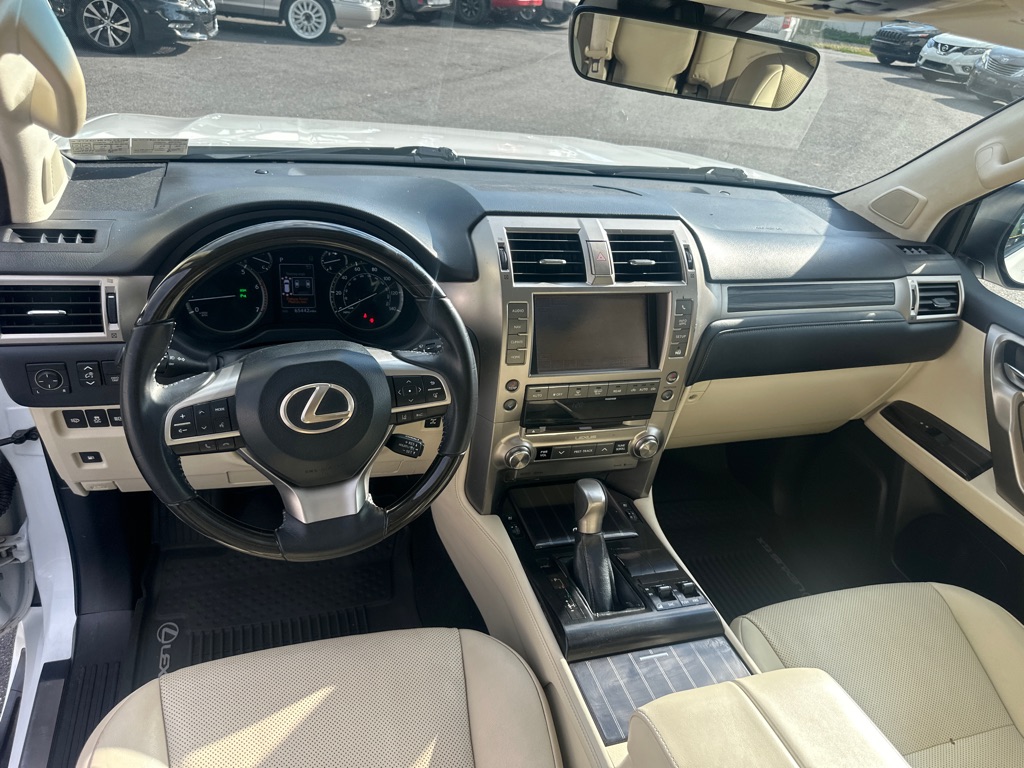 Photo 24 of this LEXUS GX 460