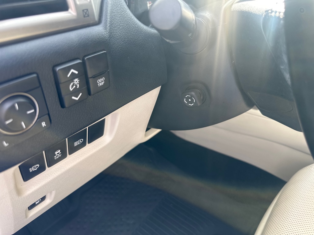 Photo 53 of this LEXUS GX 460