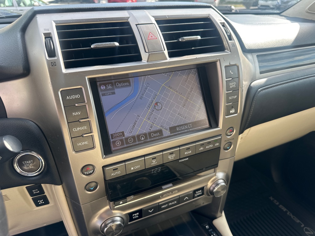 Photo 55 of this LEXUS GX 460