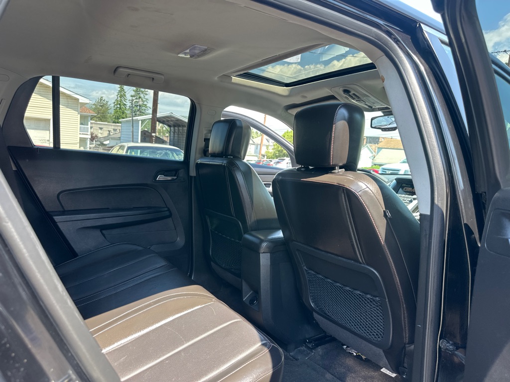 Photo 27 of this GMC TERRAIN SLT