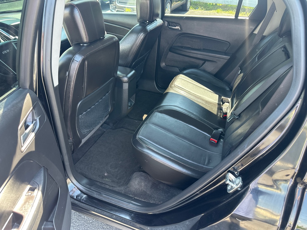 Photo 14 of this GMC TERRAIN SLT