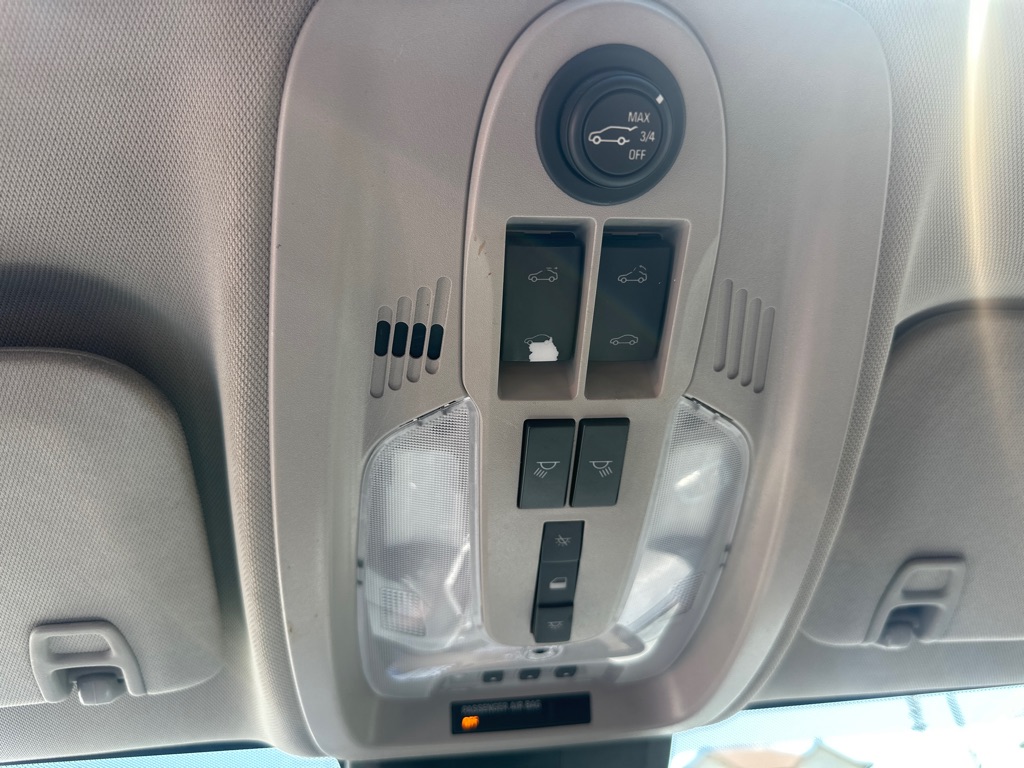 Photo 48 of this GMC TERRAIN SLT
