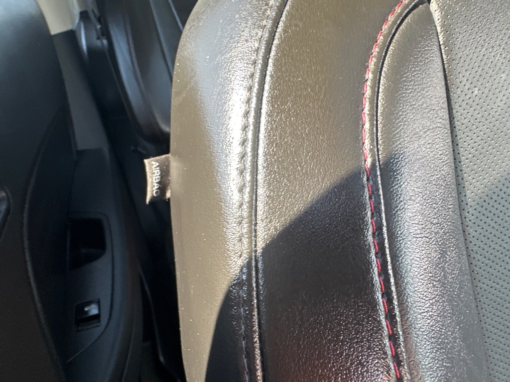 Photo 34 of this GMC TERRAIN SLT