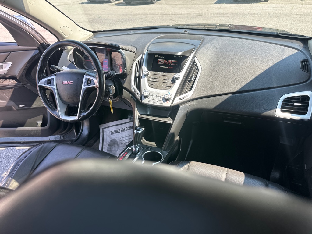 Photo 30 of this GMC TERRAIN SLT