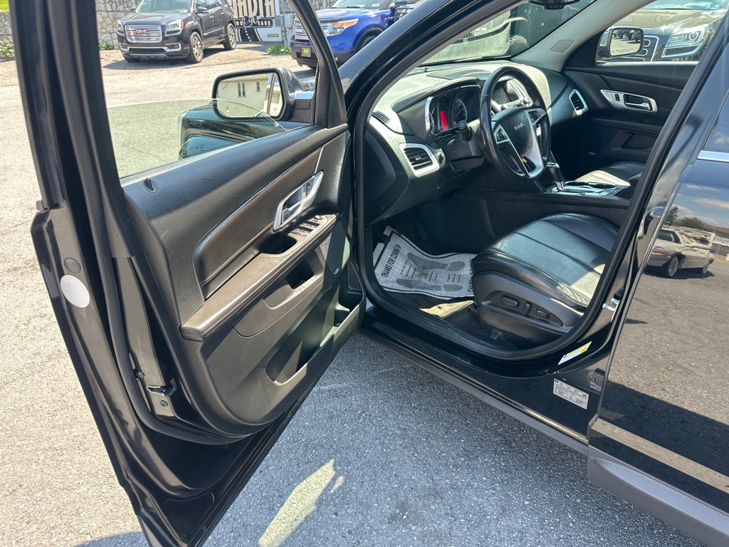 Photo 19 of this GMC TERRAIN SLT