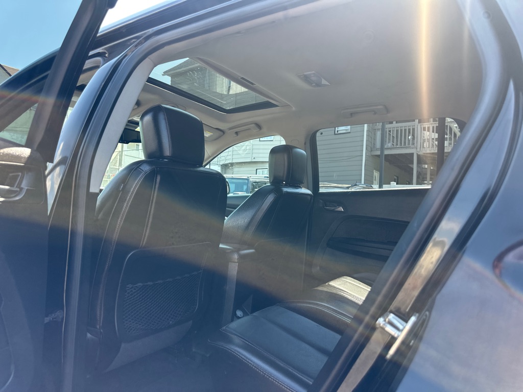 Photo 13 of this GMC TERRAIN SLT