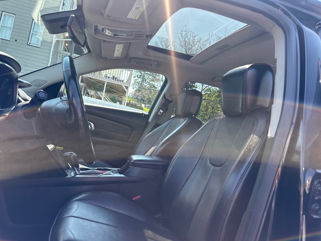 Photo 11 of this GMC TERRAIN SLT
