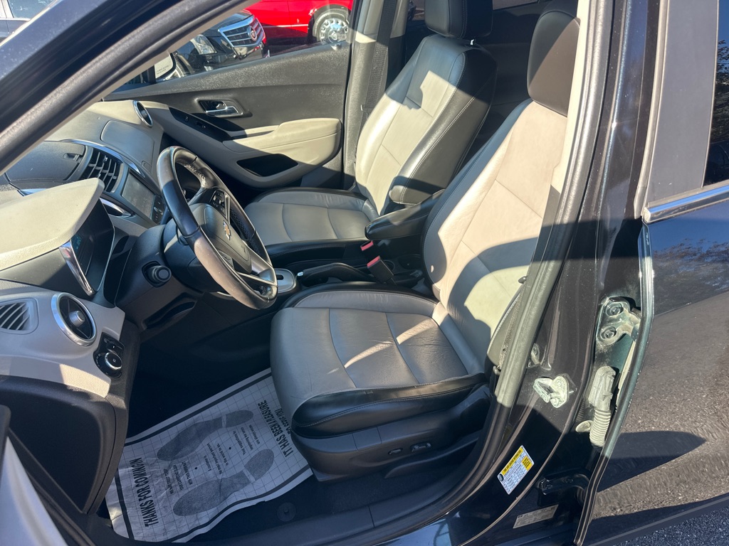 Photo 6 of this CHEVROLET TRAX LTZ AWD