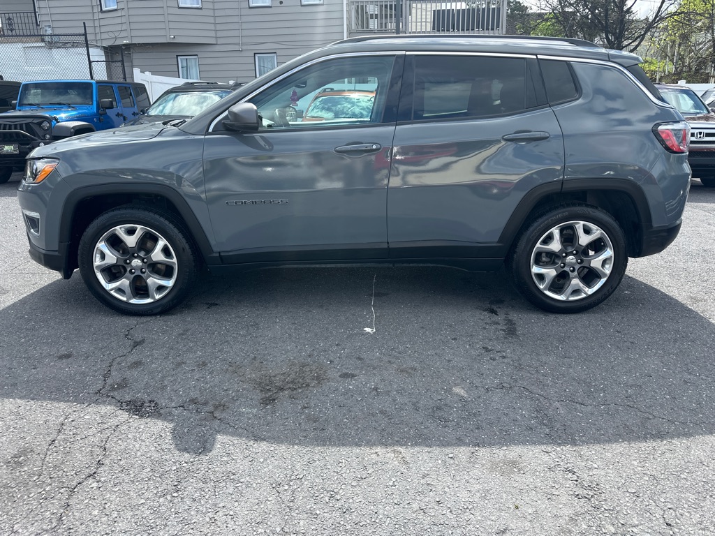 Photo 7 of this JEEP COMPASS