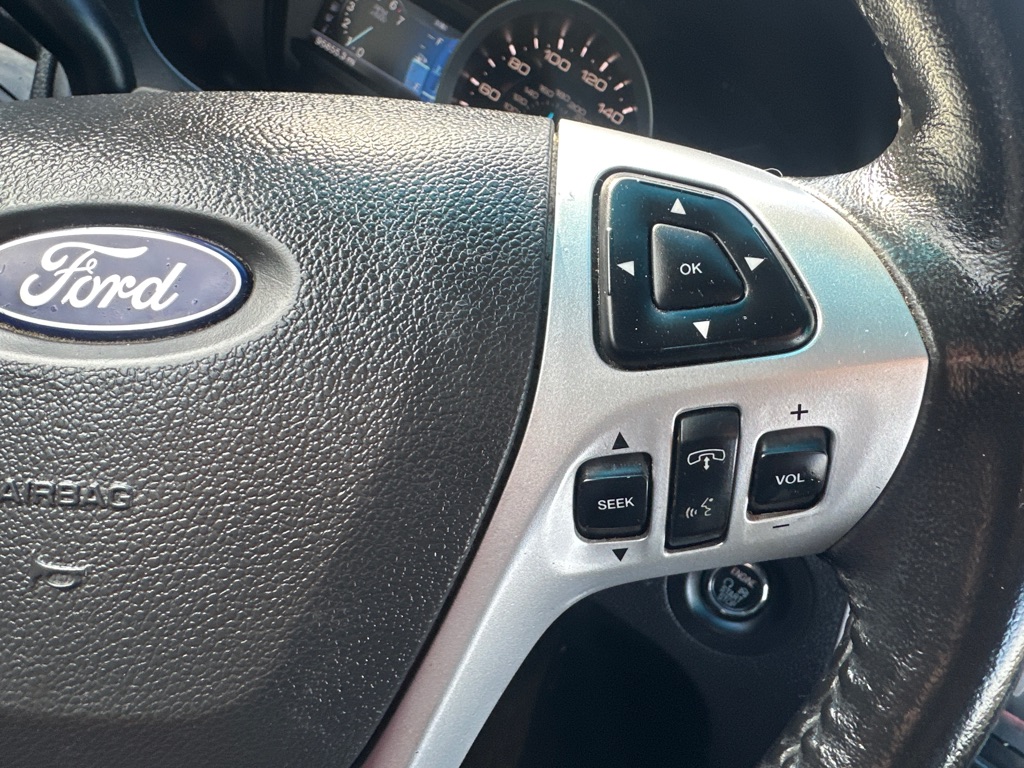 Photo 51 of this FORD EXPLORER LMTD
