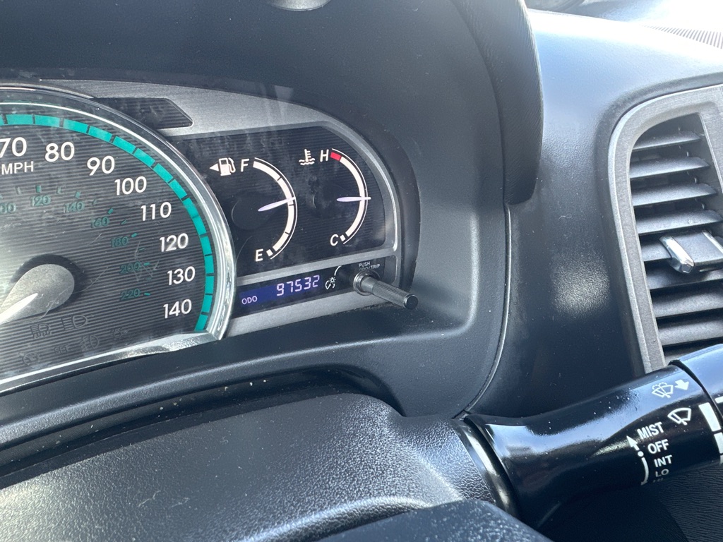 Photo 43 of this TOYOTA VENZA AWD