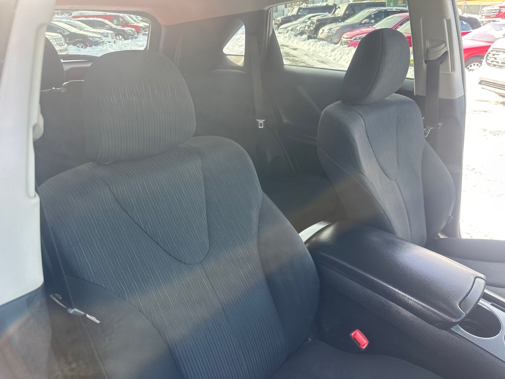 Photo 32 of this TOYOTA VENZA AWD