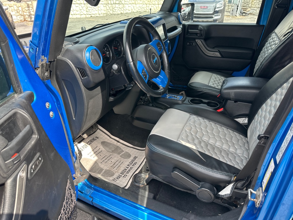 Photo 15 of this JEEP WRANGLER UNLIMI