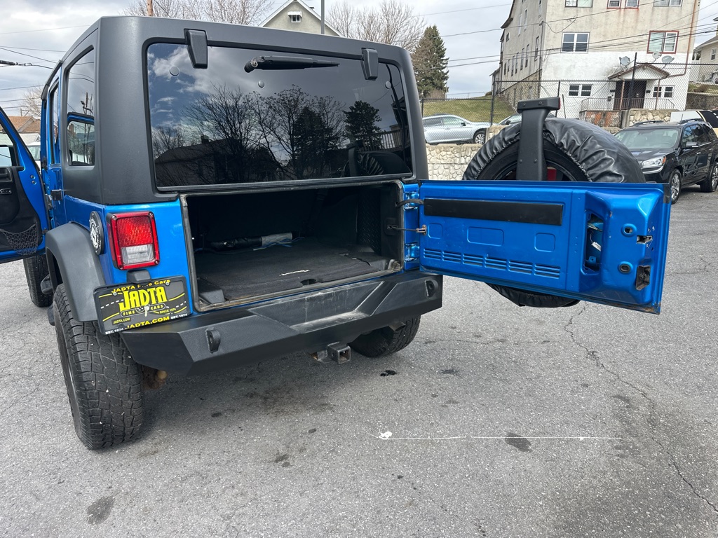 Photo 41 of this JEEP WRANGLER UNLIMI