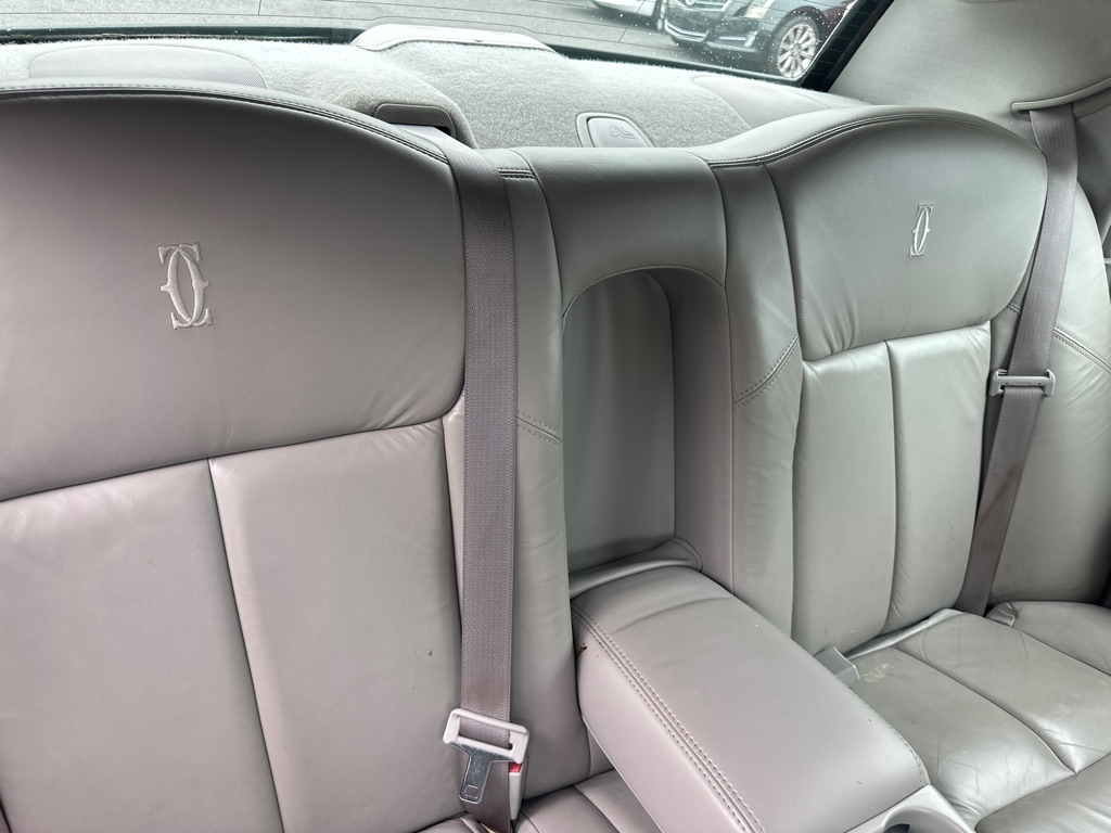 Photo 64 of this LINCOLN TOWN CAR CARTIE