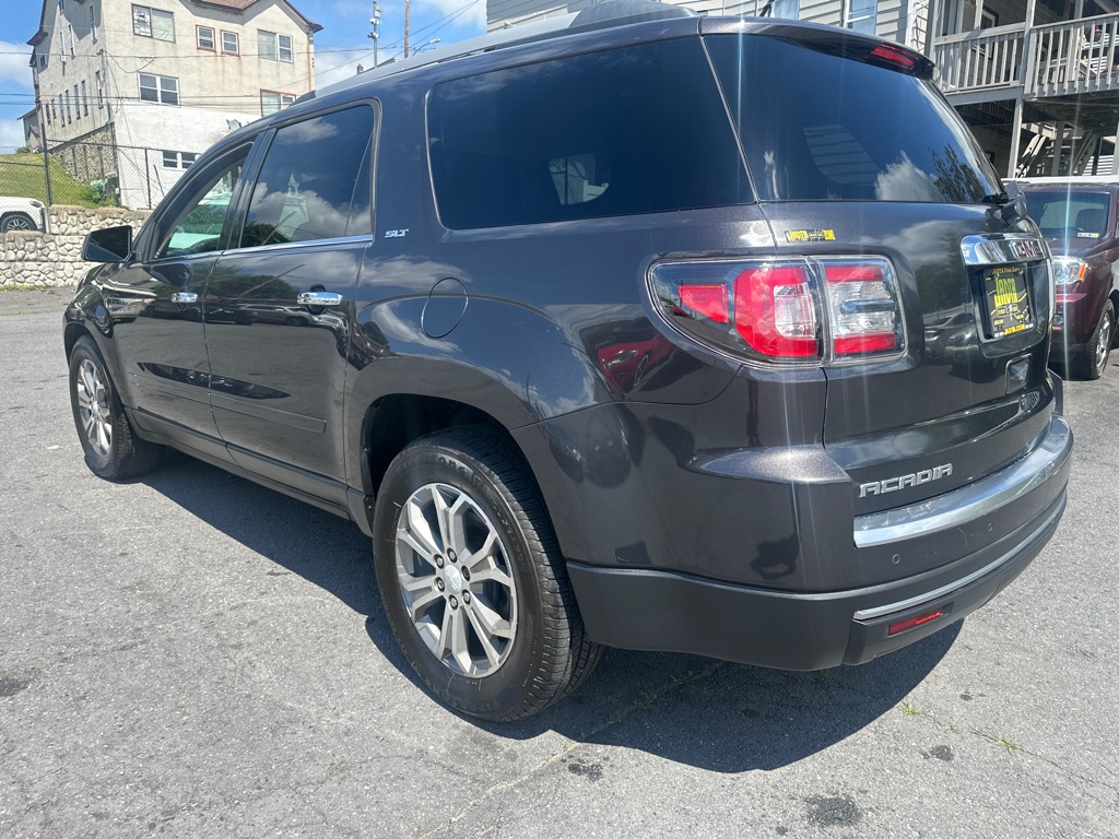 Photo 3 of this GMC ACADIA SLT 2