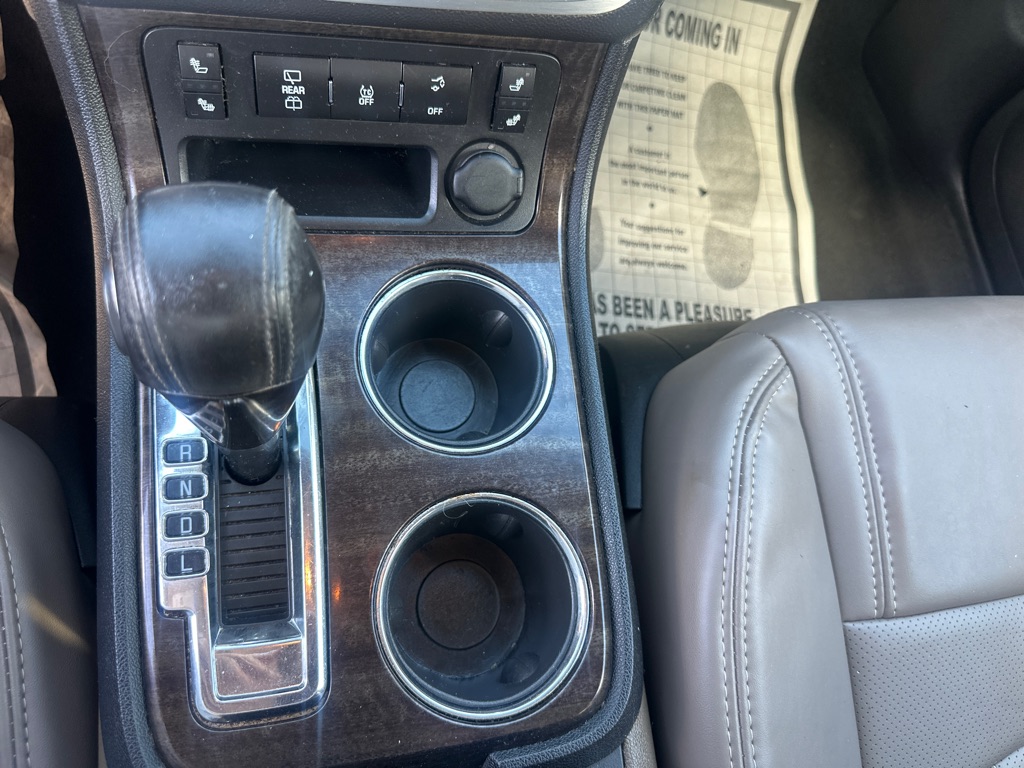 Photo 56 of this GMC ACADIA SLT 2
