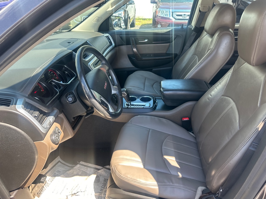 Photo 9 of this GMC ACADIA SLT 2