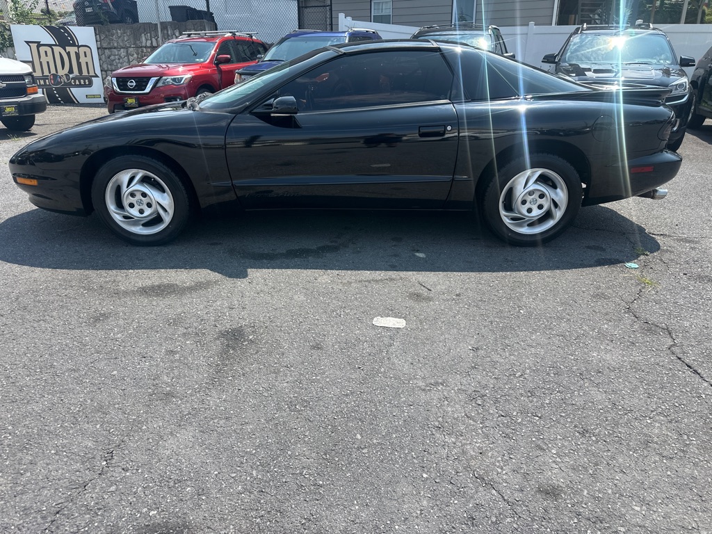 Photo 29 of this PONTIAC TRANS AM