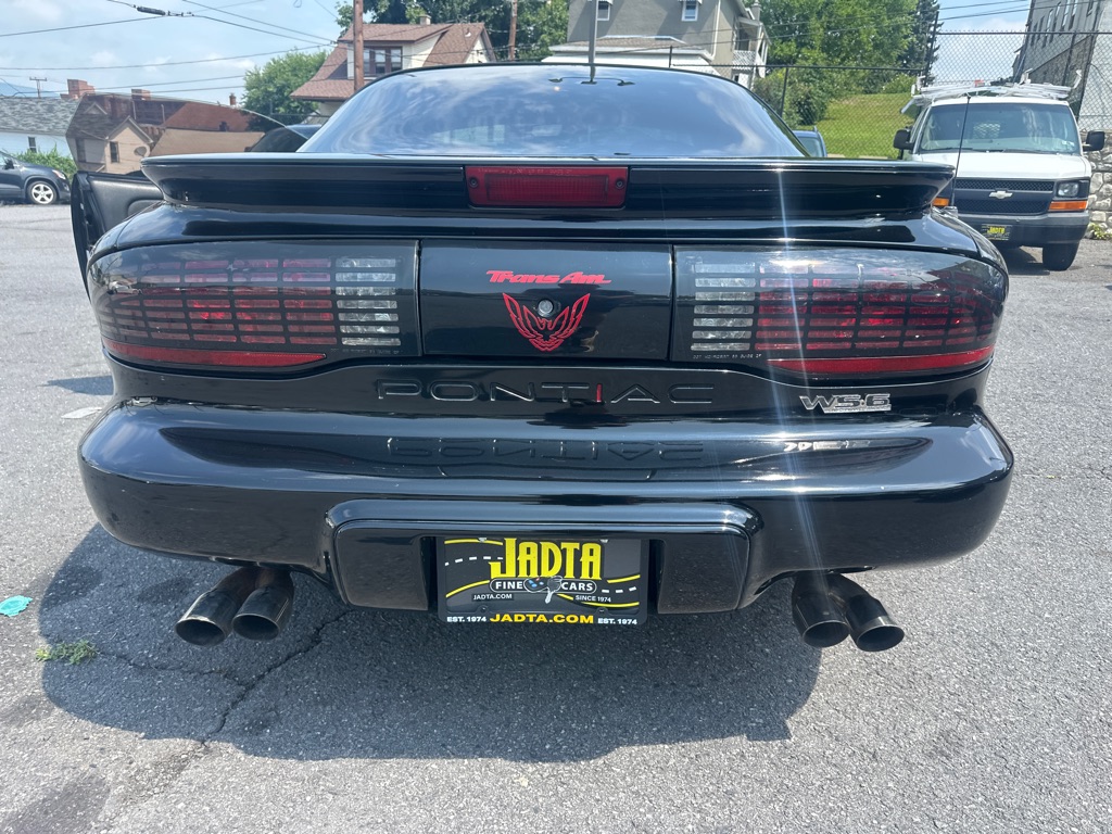 Photo 27 of this PONTIAC TRANS AM