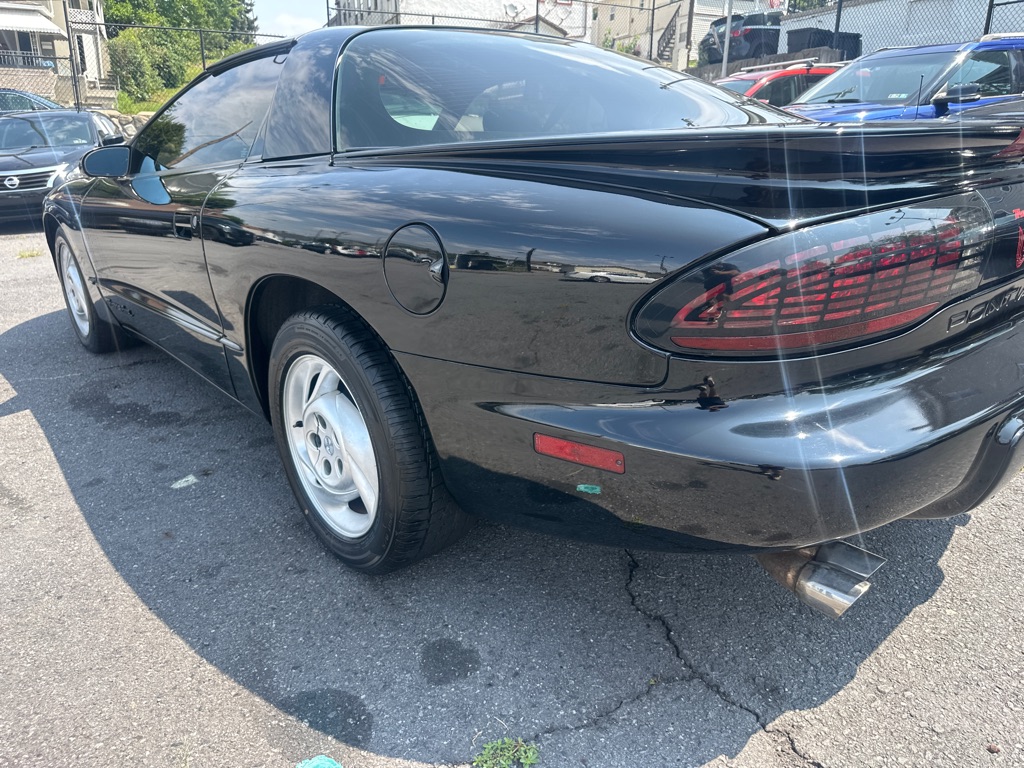 Photo 52 of this PONTIAC TRANS AM