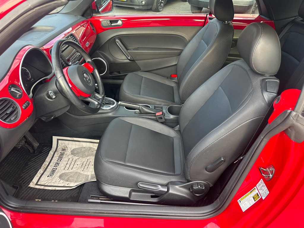 Photo 34 of this VOLKSWAGEN BEETLE CONVERTI