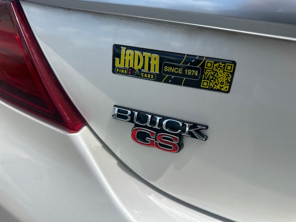 Photo 39 of this BUICK REGAL GS AWD
