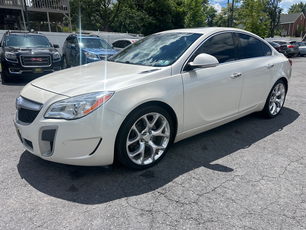 Photo 8 of this BUICK REGAL GS AWD