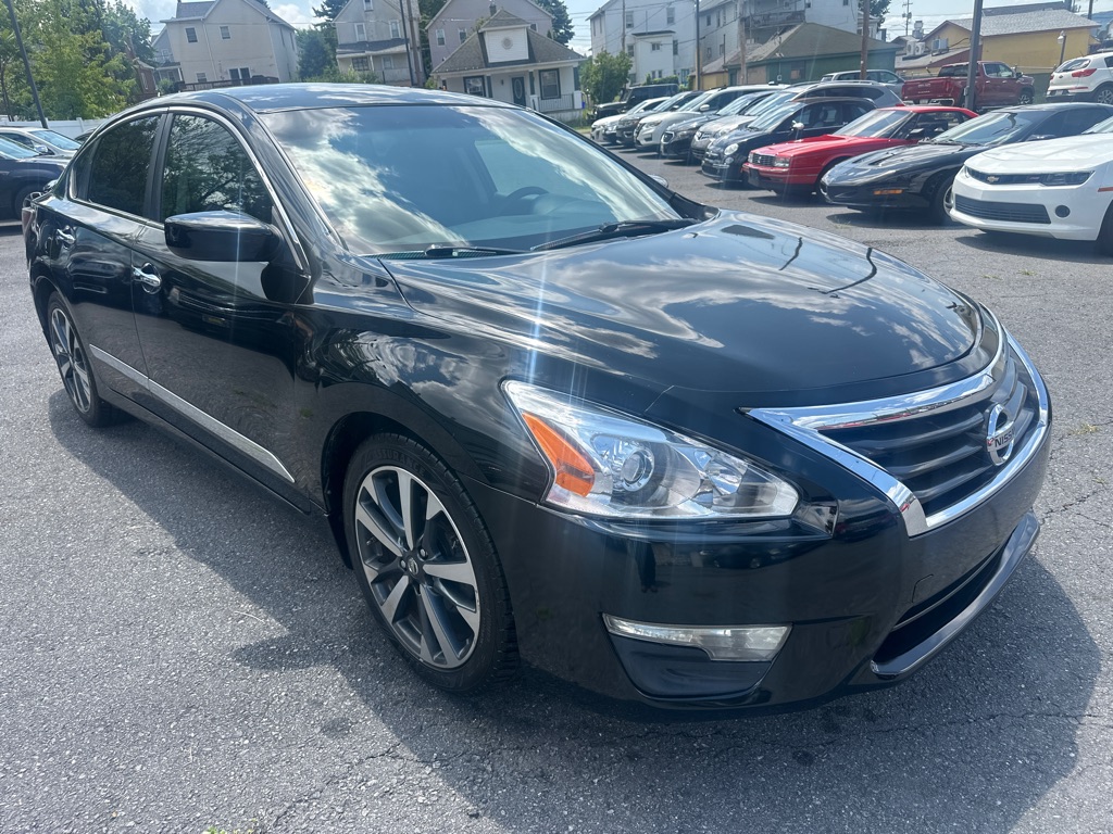 Photo 7 of this NISSAN ALTIMA