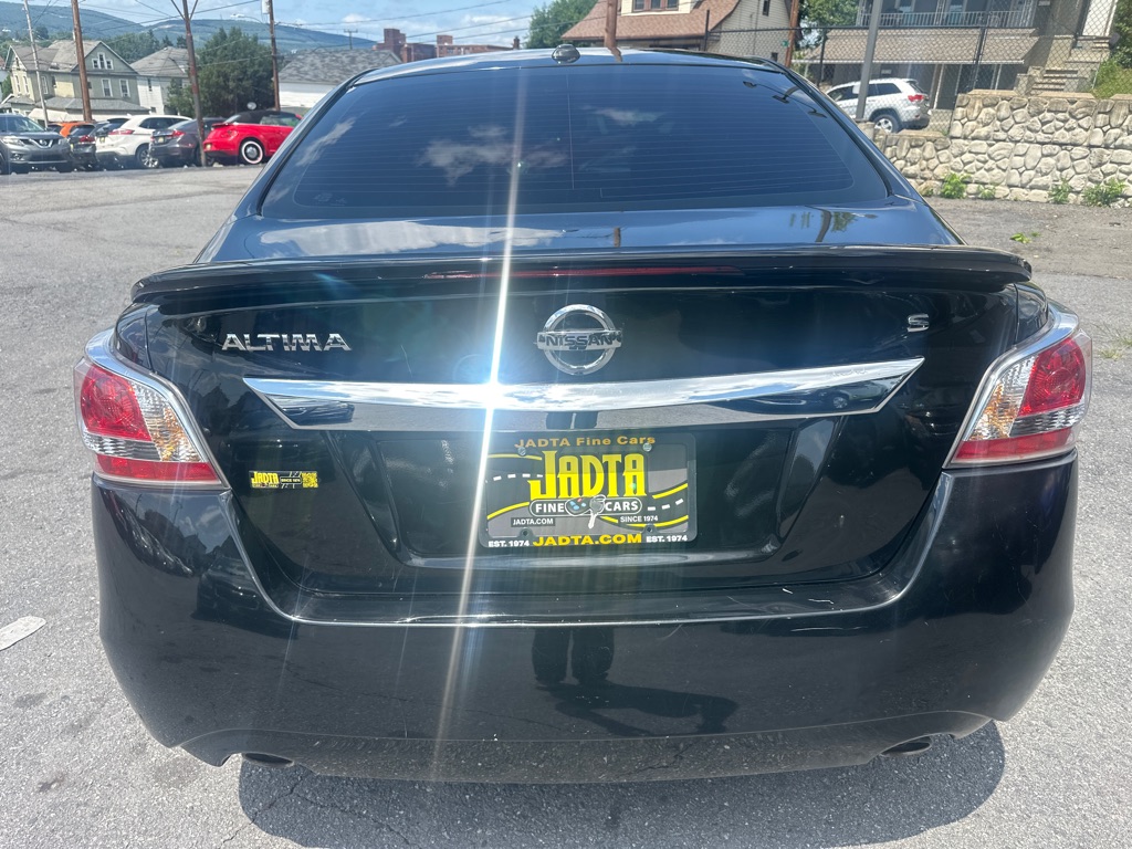 Photo 4 of this NISSAN ALTIMA