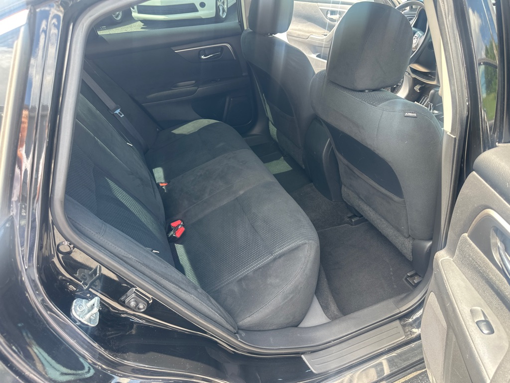 Photo 20 of this NISSAN ALTIMA