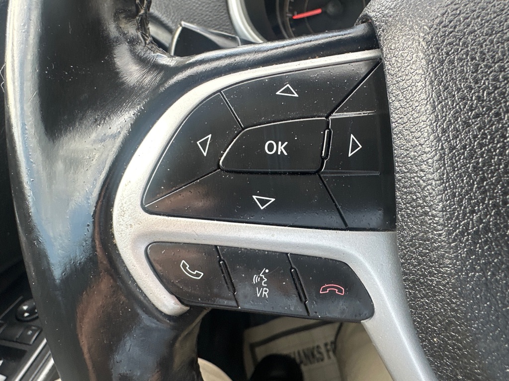 Photo 58 of this JEEP CHEROKEE