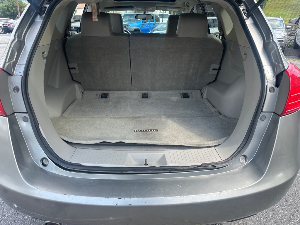 Photo 29 of this NISSAN ROGUE SL