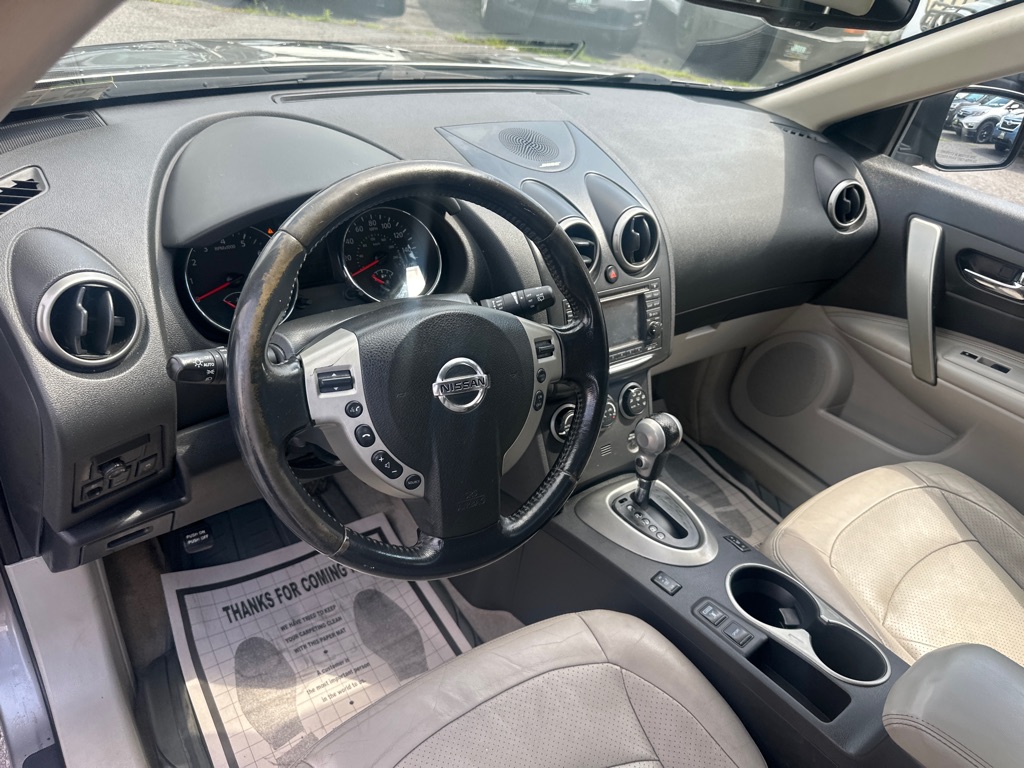 Photo 20 of this NISSAN ROGUE SL