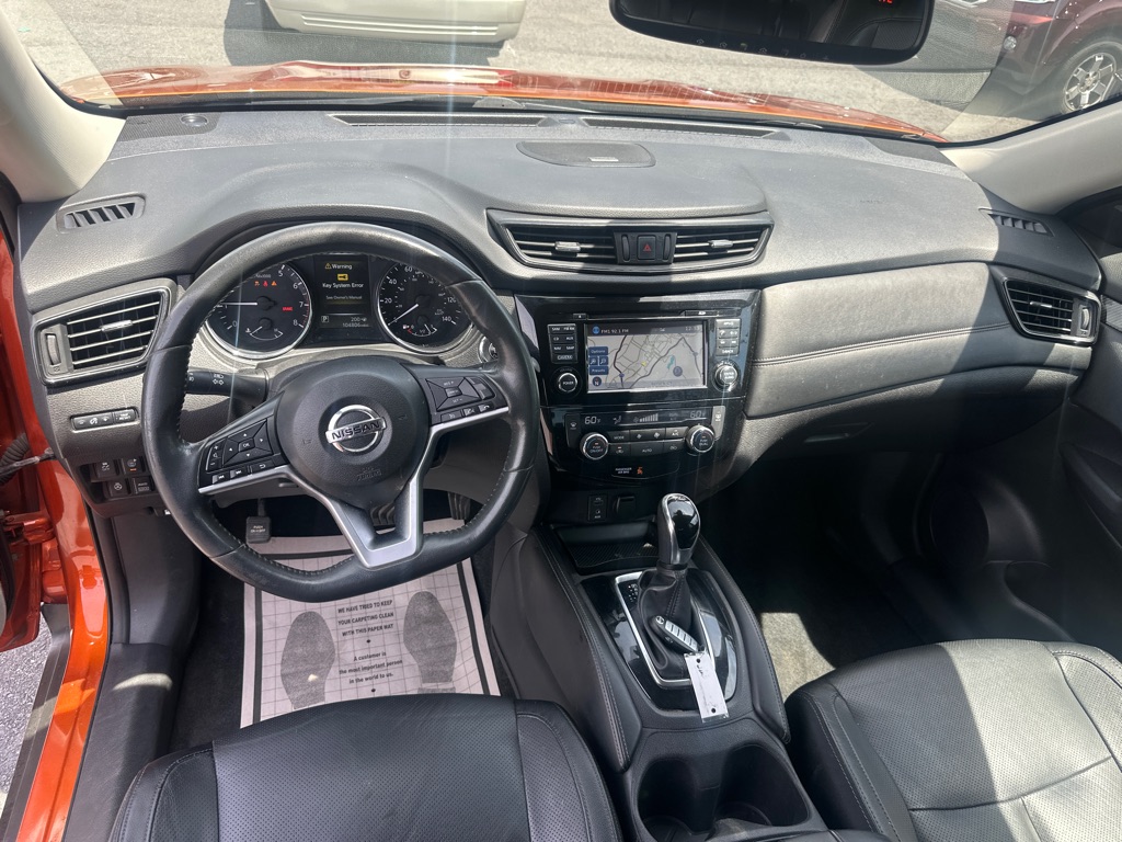 Photo 16 of this NISSAN ROGUE SL