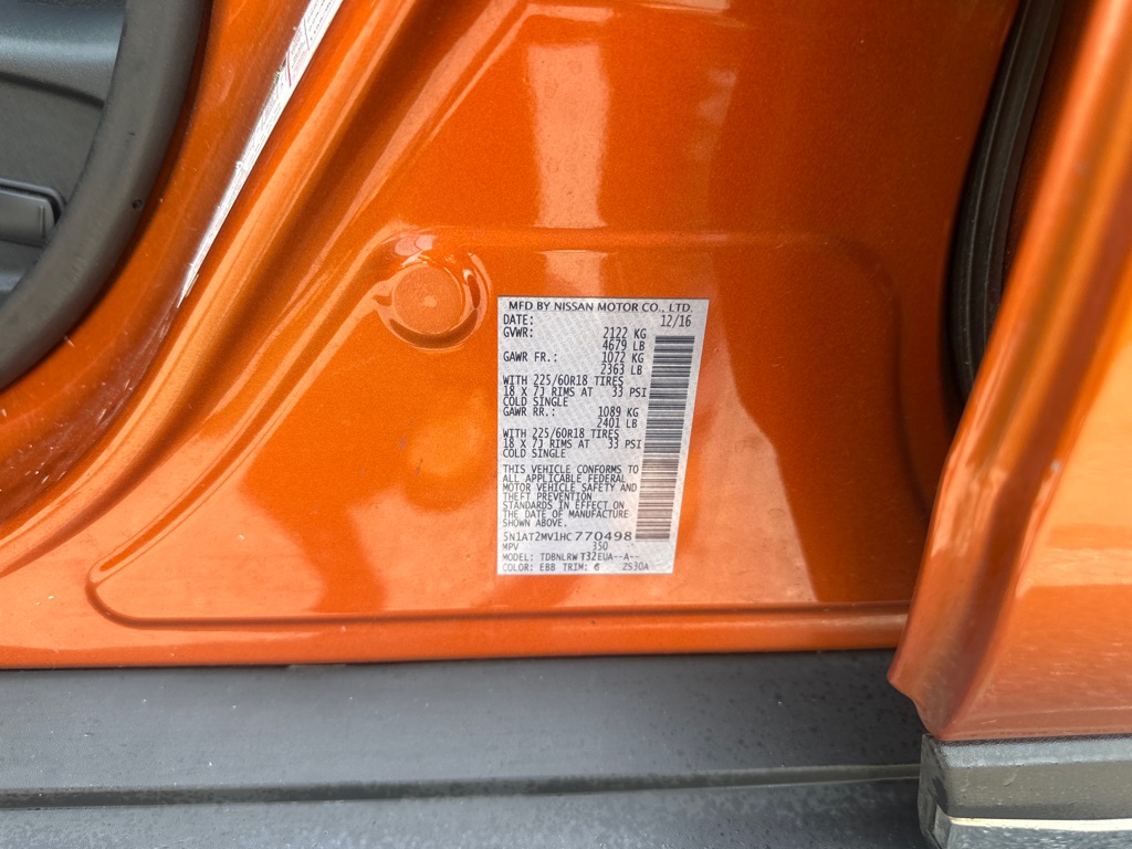 Photo 30 of this NISSAN ROGUE SL